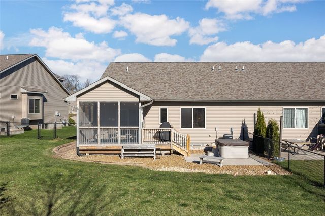 1217 Copper Mountain Dr., North Liberty, IA 52317