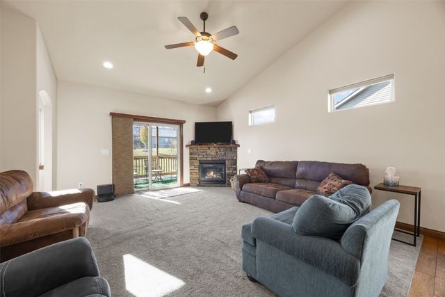 1217 Copper Mountain Dr., North Liberty, IA 52317