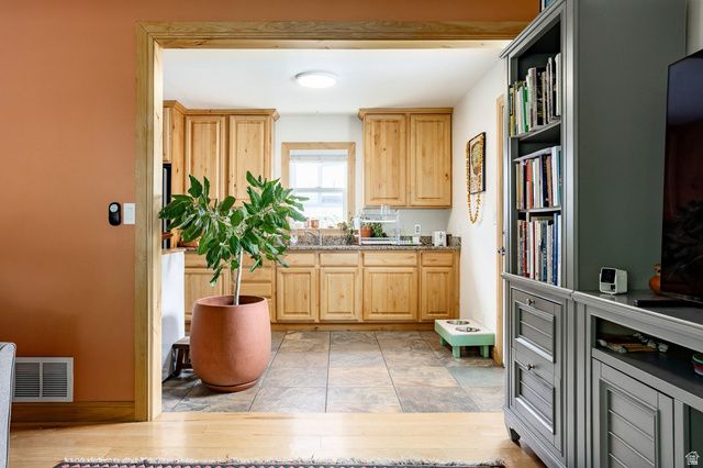 2212 E 4500 S, Salt Lake City, UT 84117