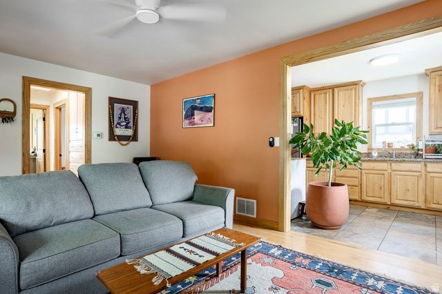 2212 E 4500 S, Salt Lake City, UT 84117