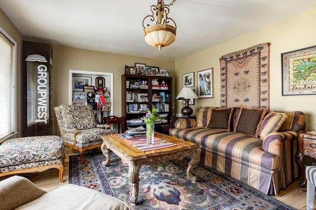 2212 E 4500 S, Salt Lake City, UT 84117