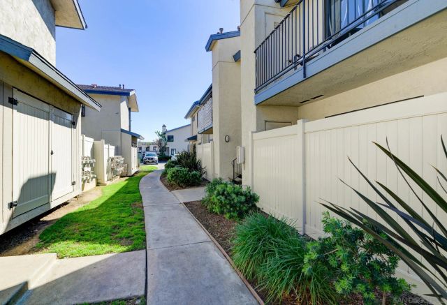 12650 Lakeshore Dr 149, Lakeside, CA 92040