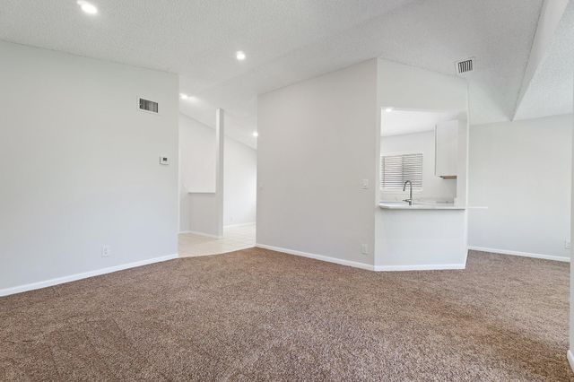 6531 Chasewood Drive H, Jupiter, FL 33458