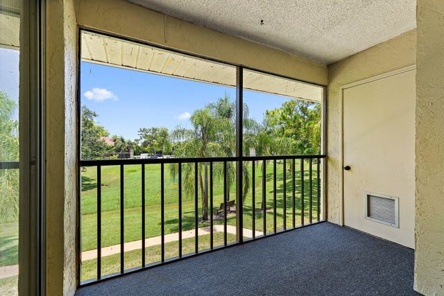 6531 Chasewood Drive H, Jupiter, FL 33458