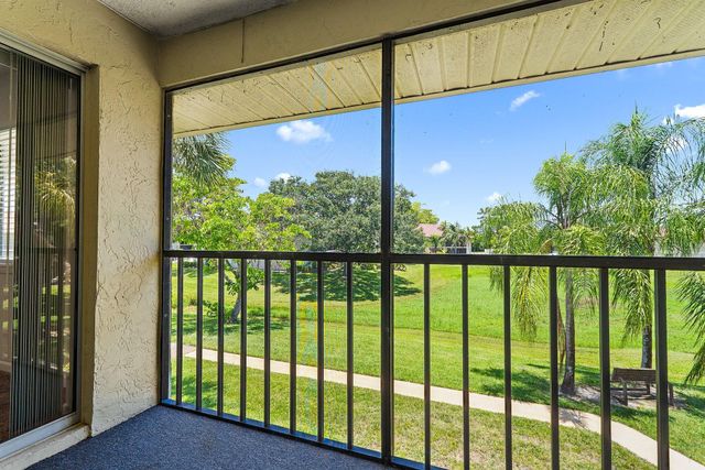 6531 Chasewood Drive H, Jupiter, FL 33458