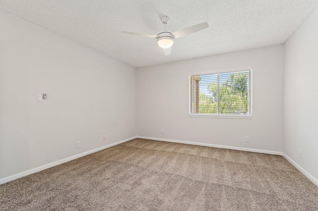 6531 Chasewood Drive H, Jupiter, FL 33458