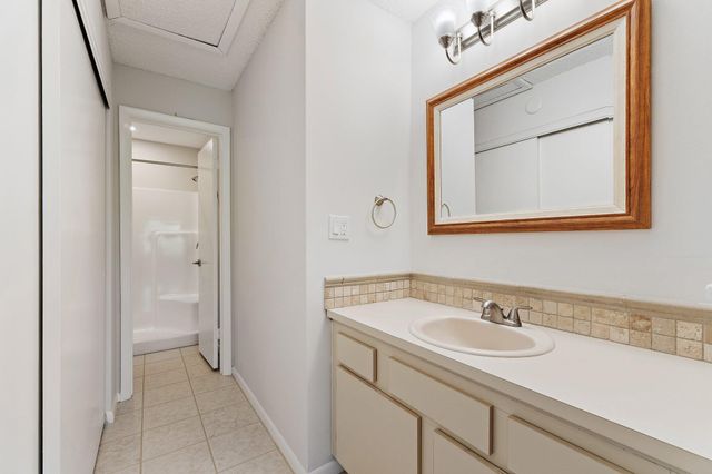 6531 Chasewood Drive H, Jupiter, FL 33458