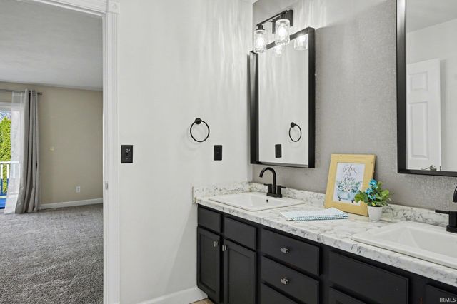 4218 Douthart Place, Mishawaka, IN 46544