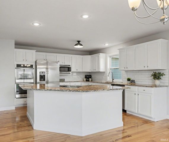 4218 Douthart Place, Mishawaka, IN 46544