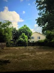 3621 Rebecca Street, Houston, TX 77021