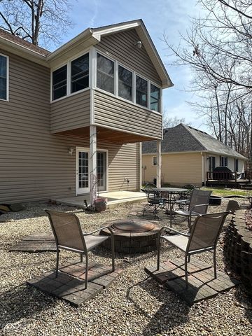 345 Patriots Landing, Coatesville, IN 46121
