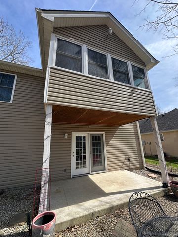 345 Patriots Landing, Coatesville, IN 46121
