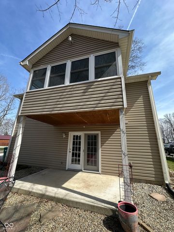 345 Patriots Landing, Coatesville, IN 46121