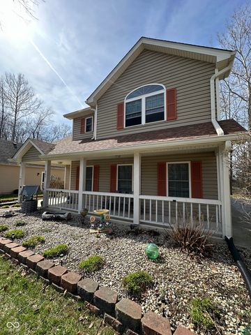 345 Patriots Landing, Coatesville, IN 46121