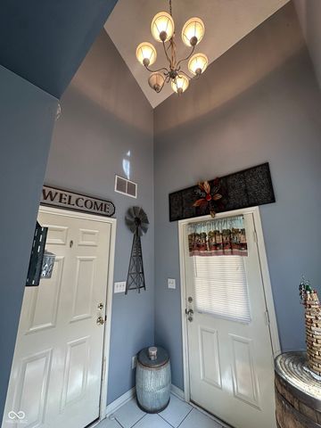 345 Patriots Landing, Coatesville, IN 46121