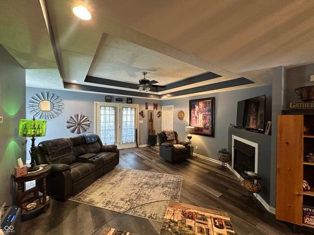 345 Patriots Landing, Coatesville, IN 46121