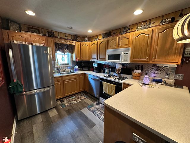 345 Patriots Landing, Coatesville, IN 46121