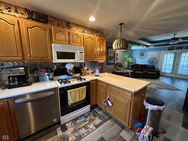 345 Patriots Landing, Coatesville, IN 46121