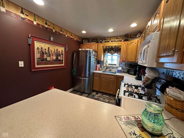 345 Patriots Landing, Coatesville, IN 46121