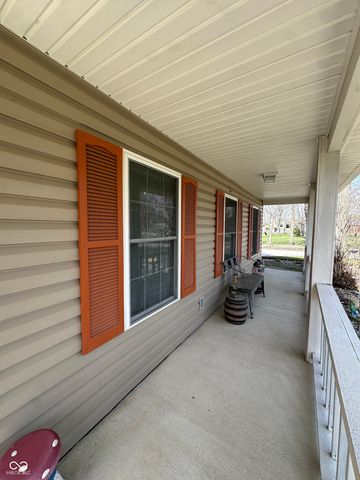 345 Patriots Landing, Coatesville, IN 46121