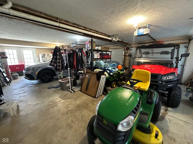 345 Patriots Landing, Coatesville, IN 46121
