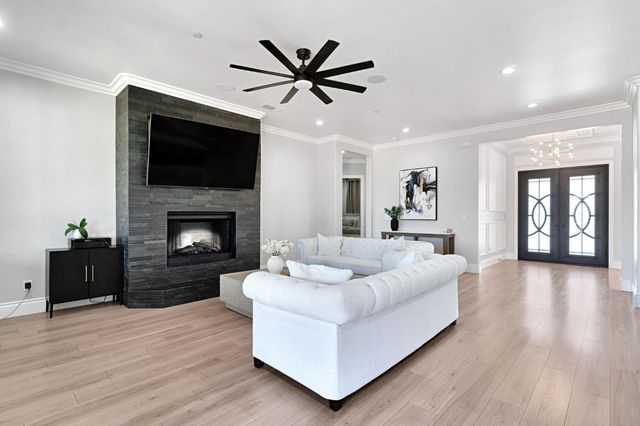 26515 Greentree, Madera, CA 93638