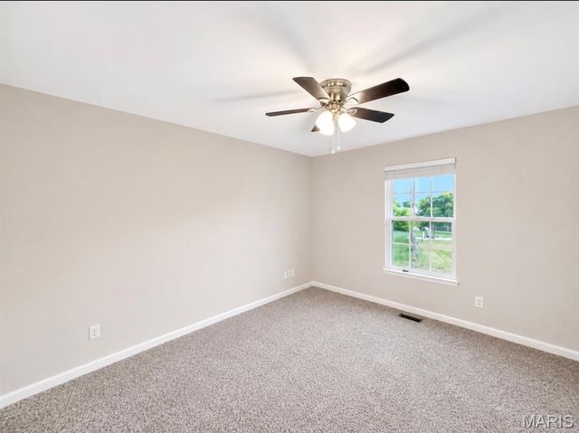 807 Navajo Trail, Warrenton, MO 63383