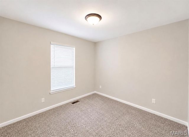 807 Navajo Trail, Warrenton, MO 63383