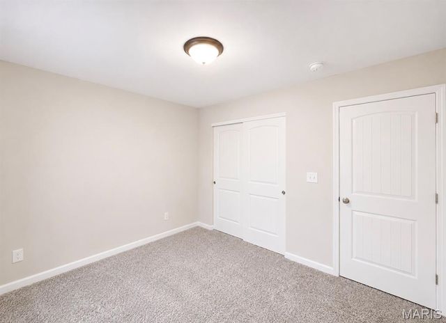 807 Navajo Trail, Warrenton, MO 63383