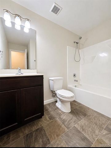 807 Navajo Trail, Warrenton, MO 63383