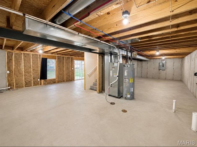 807 Navajo Trail, Warrenton, MO 63383