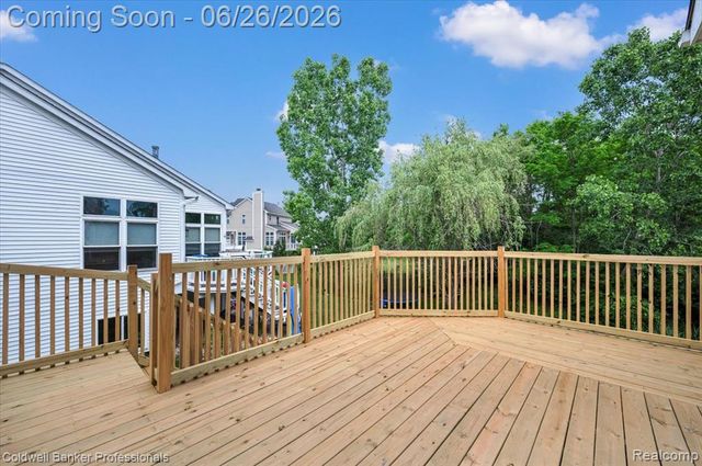 1485 Fountain View Lane, Oxford, MI 48371
