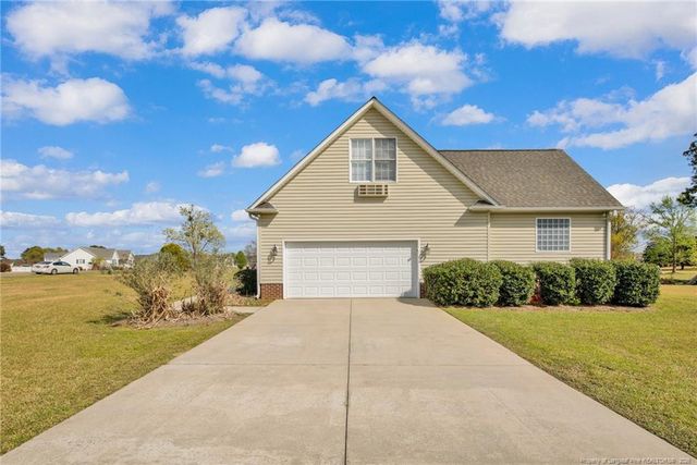 73 Timberlake Drive, Clinton, NC 28328