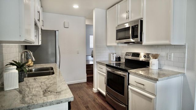 1663 Branham Park Court, San Jose, CA 95118