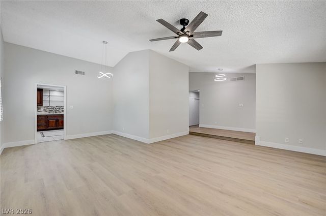 2213 Piccolo Way, Las Vegas, NV 89146