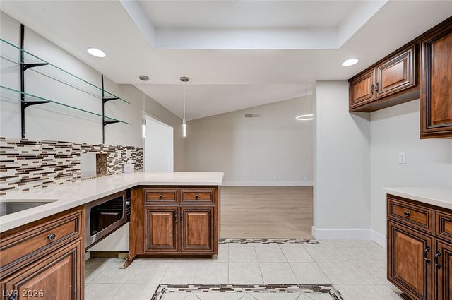 2213 Piccolo Way, Las Vegas, NV 89146