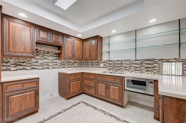 2213 Piccolo Way, Las Vegas, NV 89146