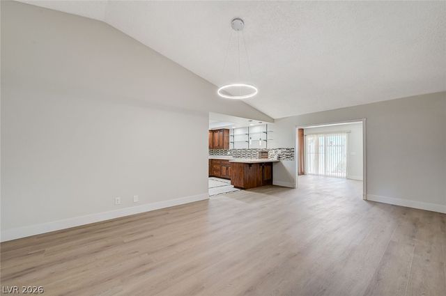 2213 Piccolo Way, Las Vegas, NV 89146