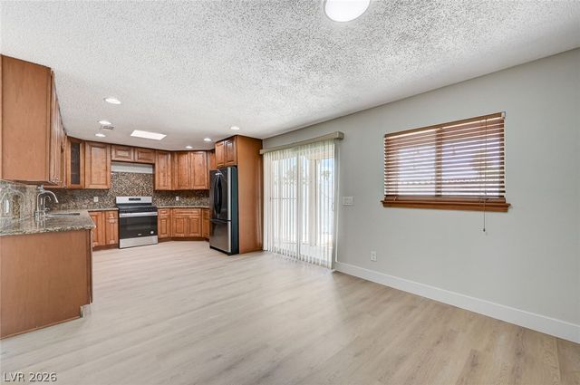 2213 Piccolo Way, Las Vegas, NV 89146