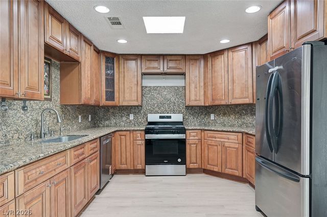 2213 Piccolo Way, Las Vegas, NV 89146