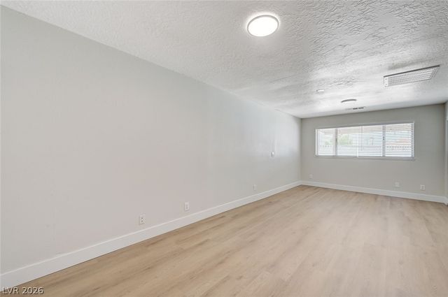 2213 Piccolo Way, Las Vegas, NV 89146