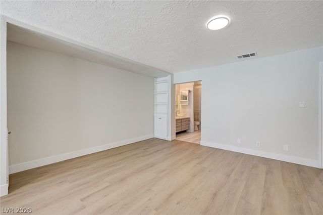 2213 Piccolo Way, Las Vegas, NV 89146