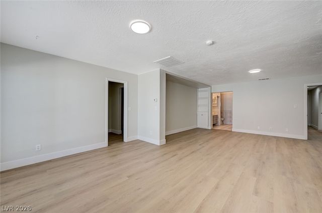 2213 Piccolo Way, Las Vegas, NV 89146