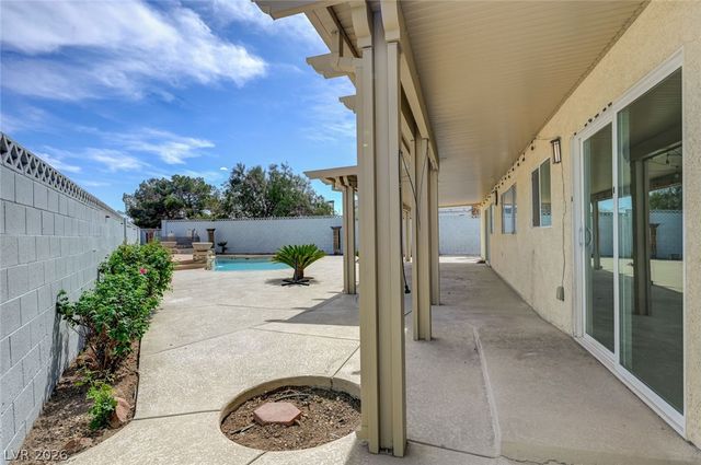 2213 Piccolo Way, Las Vegas, NV 89146