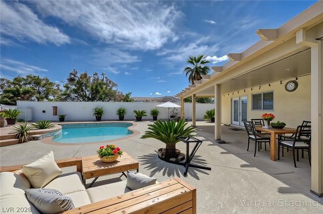 2213 Piccolo Way, Las Vegas, NV 89146