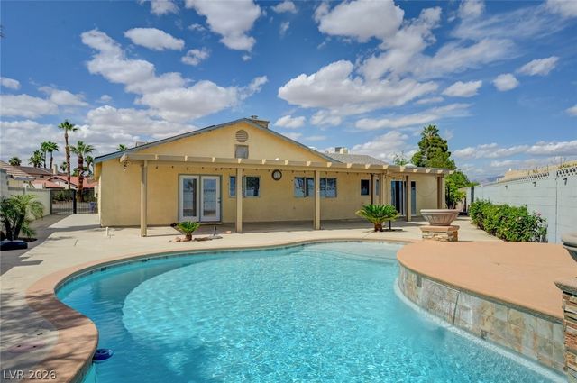 2213 Piccolo Way, Las Vegas, NV 89146