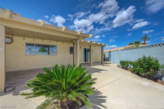 2213 Piccolo Way, Las Vegas, NV 89146