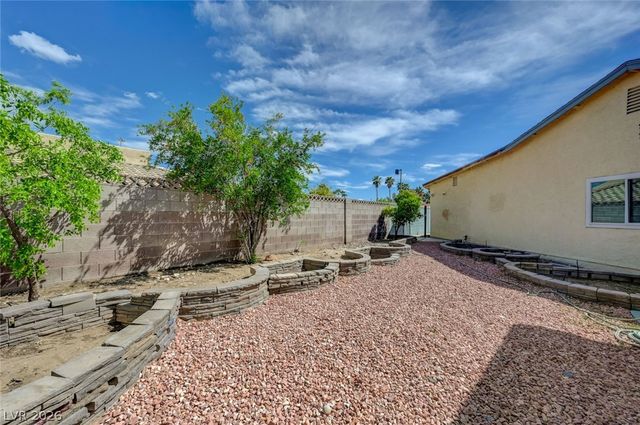 2213 Piccolo Way, Las Vegas, NV 89146