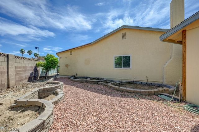 2213 Piccolo Way, Las Vegas, NV 89146