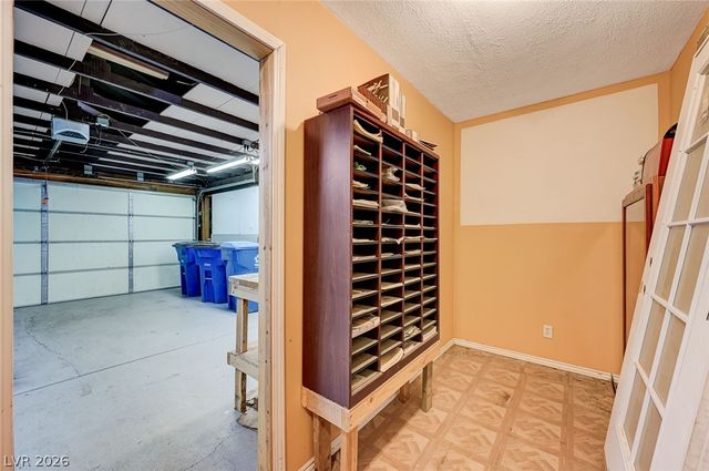 2213 Piccolo Way, Las Vegas, NV 89146